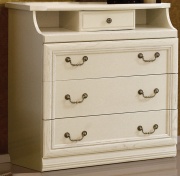 Комод "Нинель" белая эмаль Комод "Нинель" белая эмаль