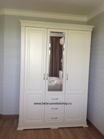 Шкаф трехдверный "Верди-Люкс" слоновая кость.В НАЛИЧИИ.